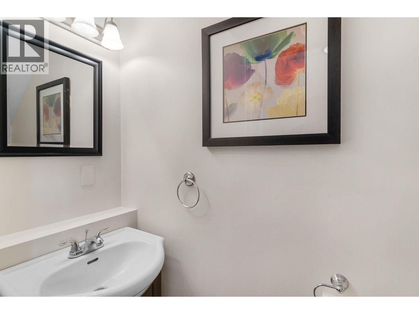  1852 Portland Place, Kelowna