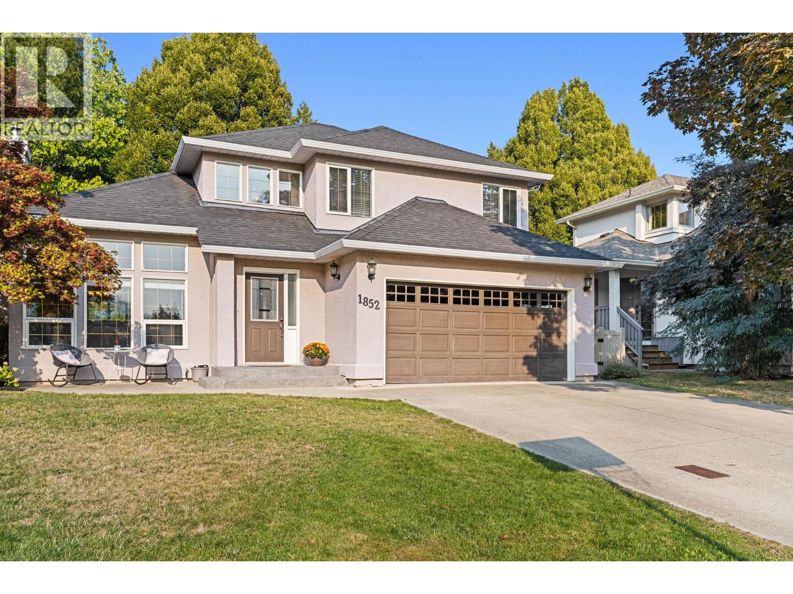  1852 Portland Place, Kelowna