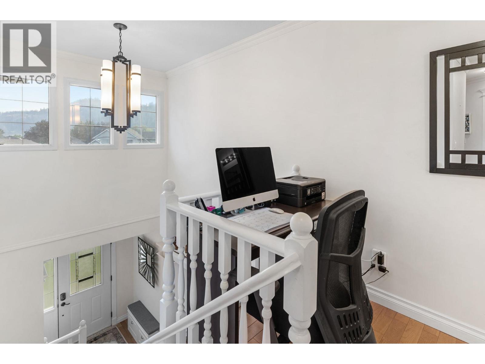  1852 Portland Place, Kelowna