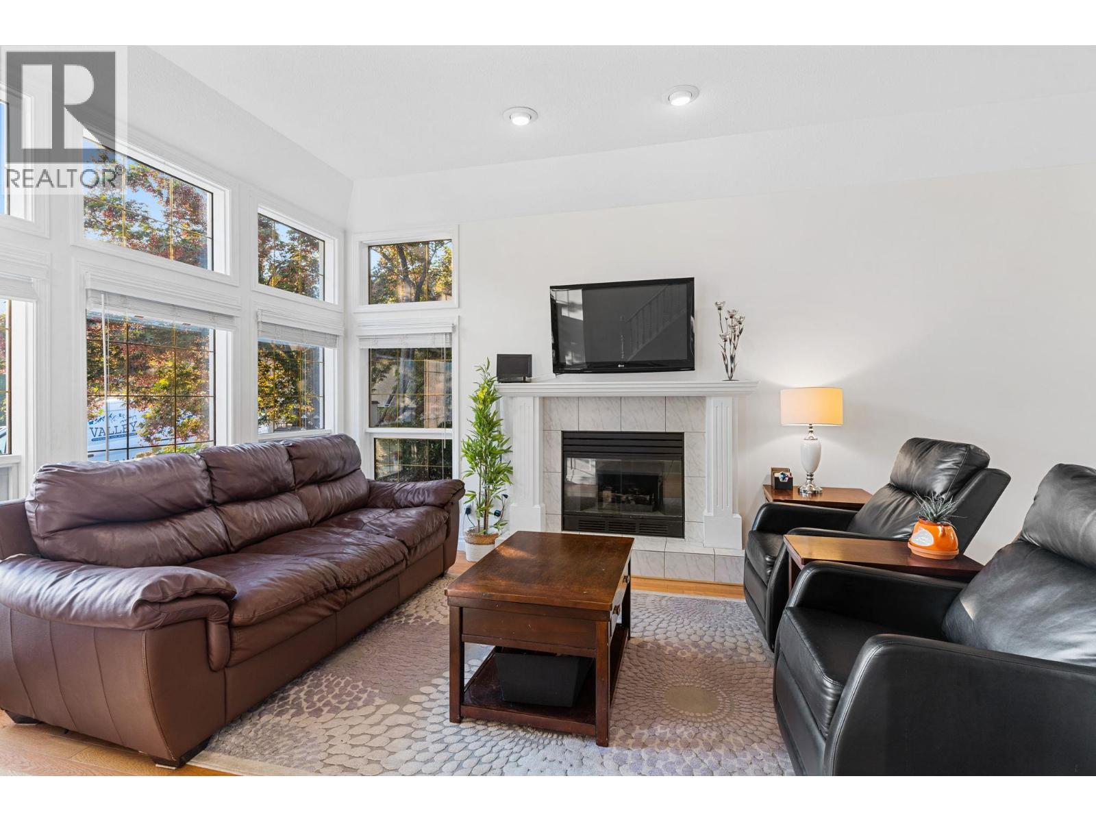  1852 Portland Place, Kelowna