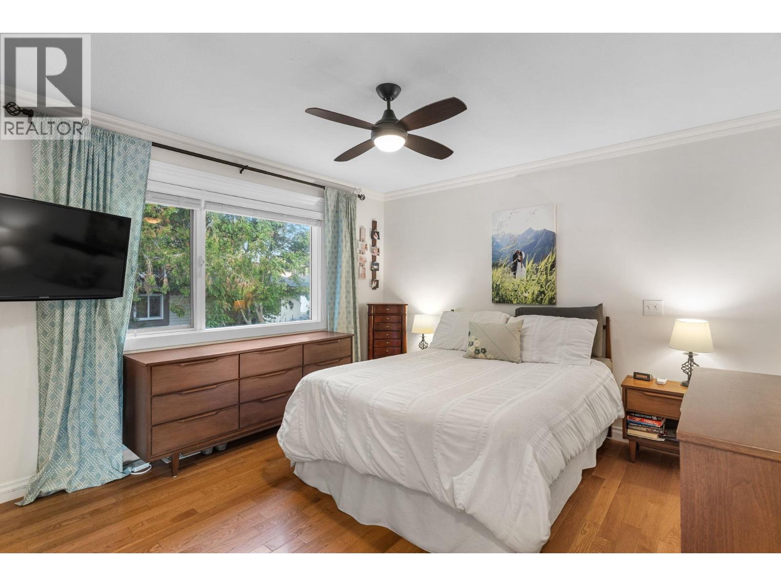  1852 Portland Place, Kelowna