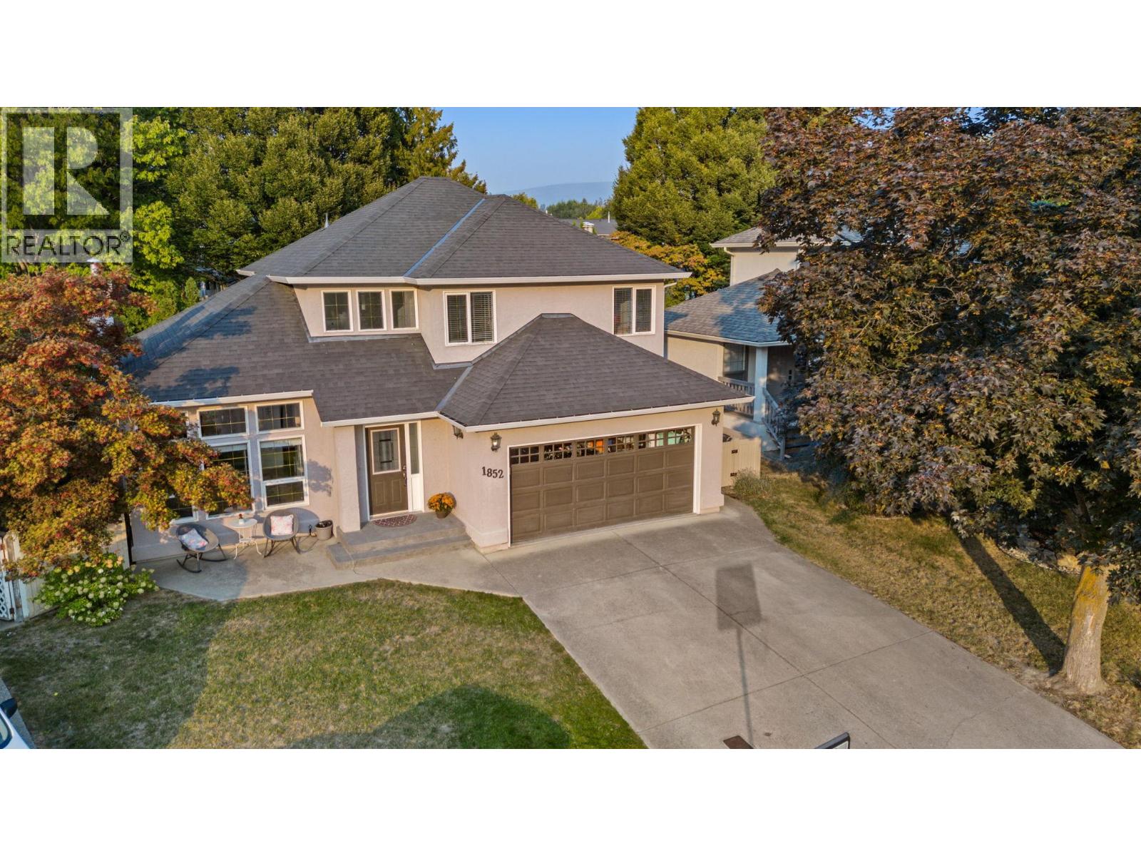  1852 Portland Place, Kelowna