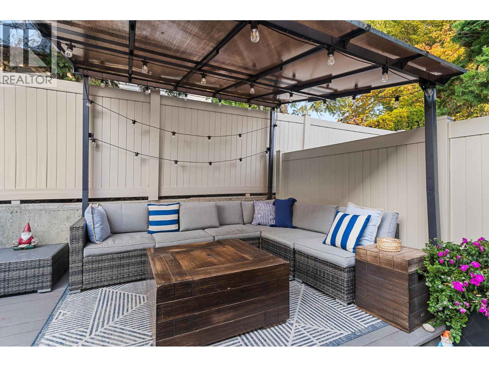  1852 Portland Place, Kelowna