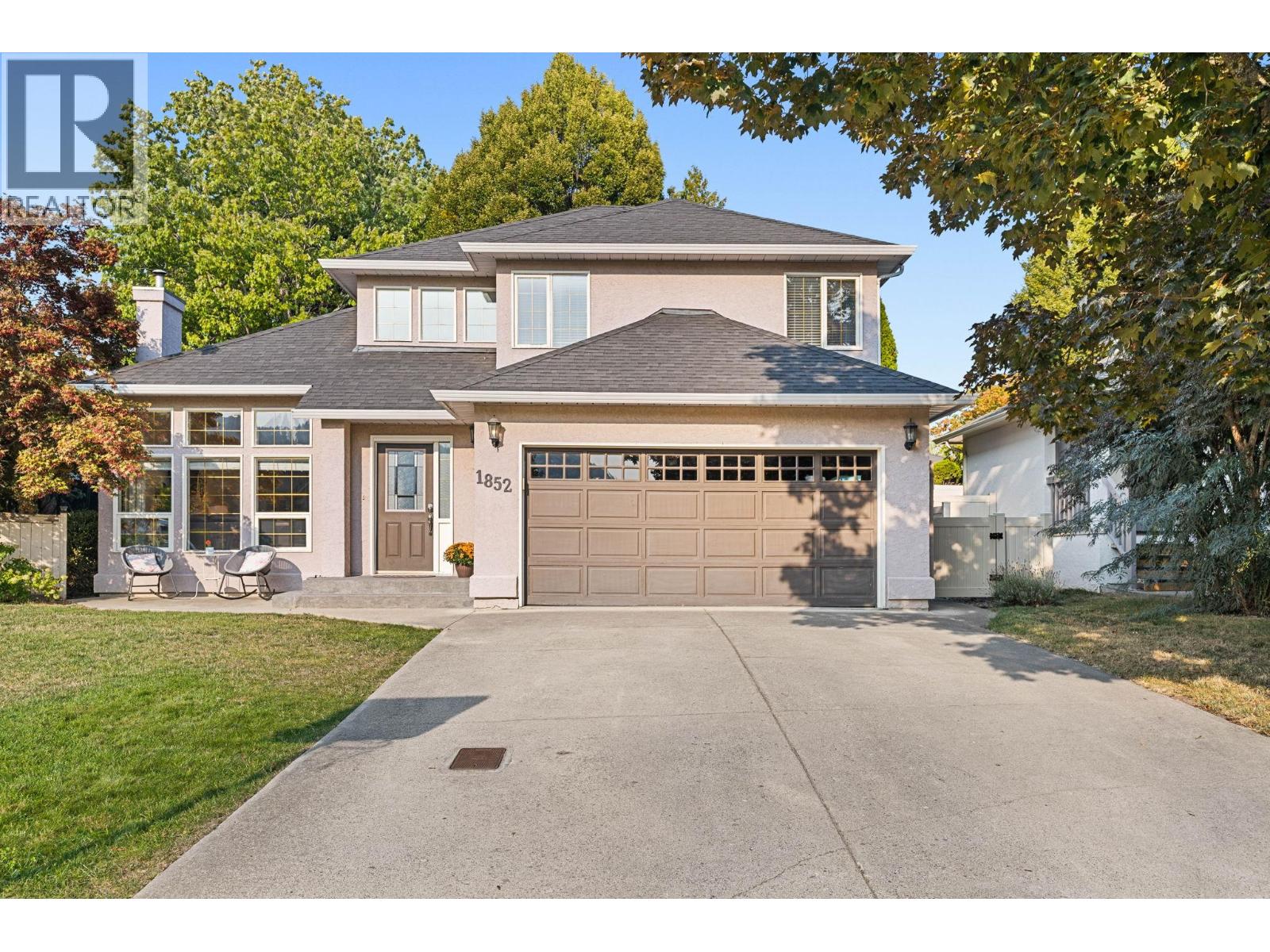  1852 Portland Place, Kelowna