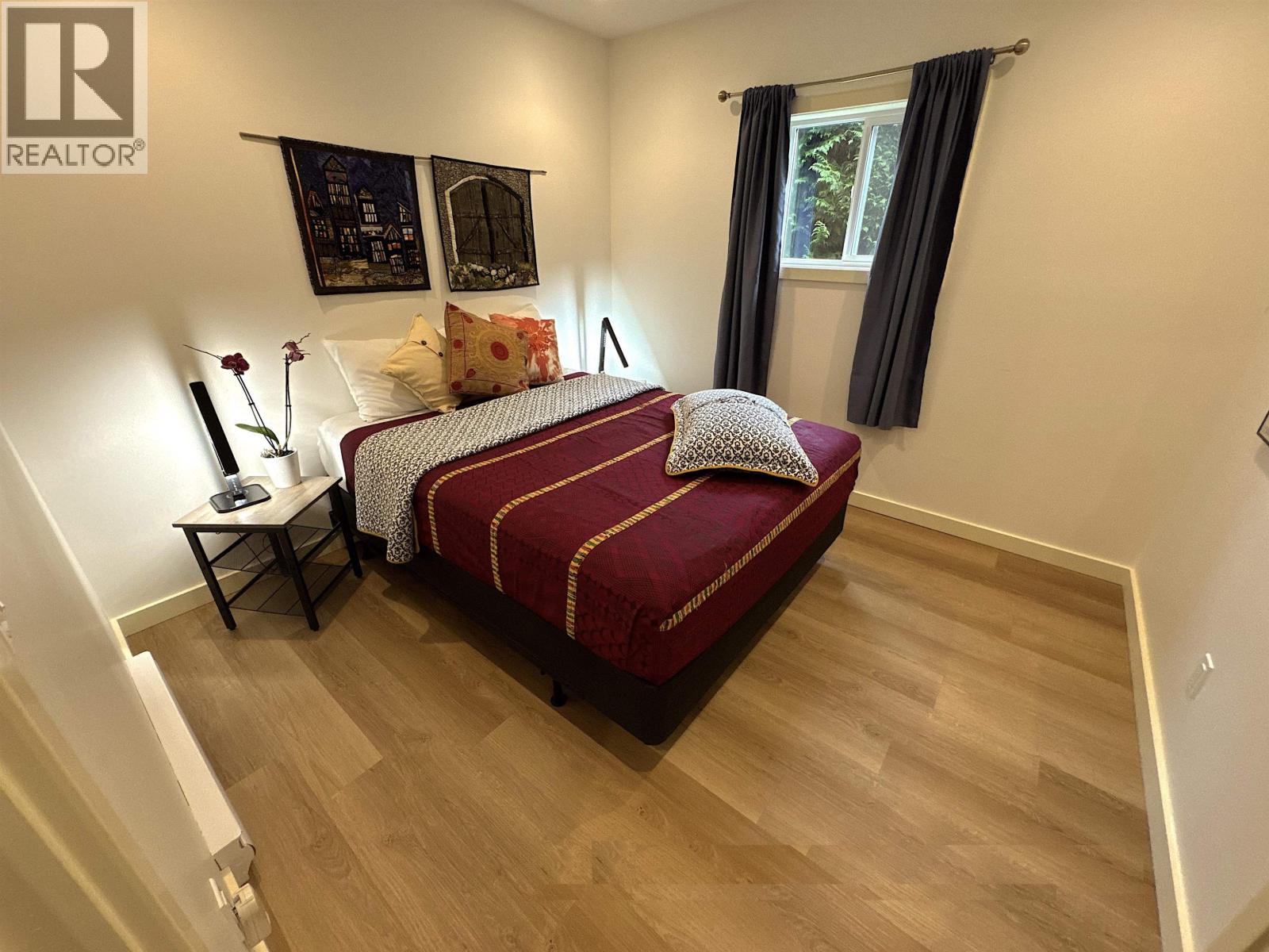 6560 N GALE AVENUE, Sechelt