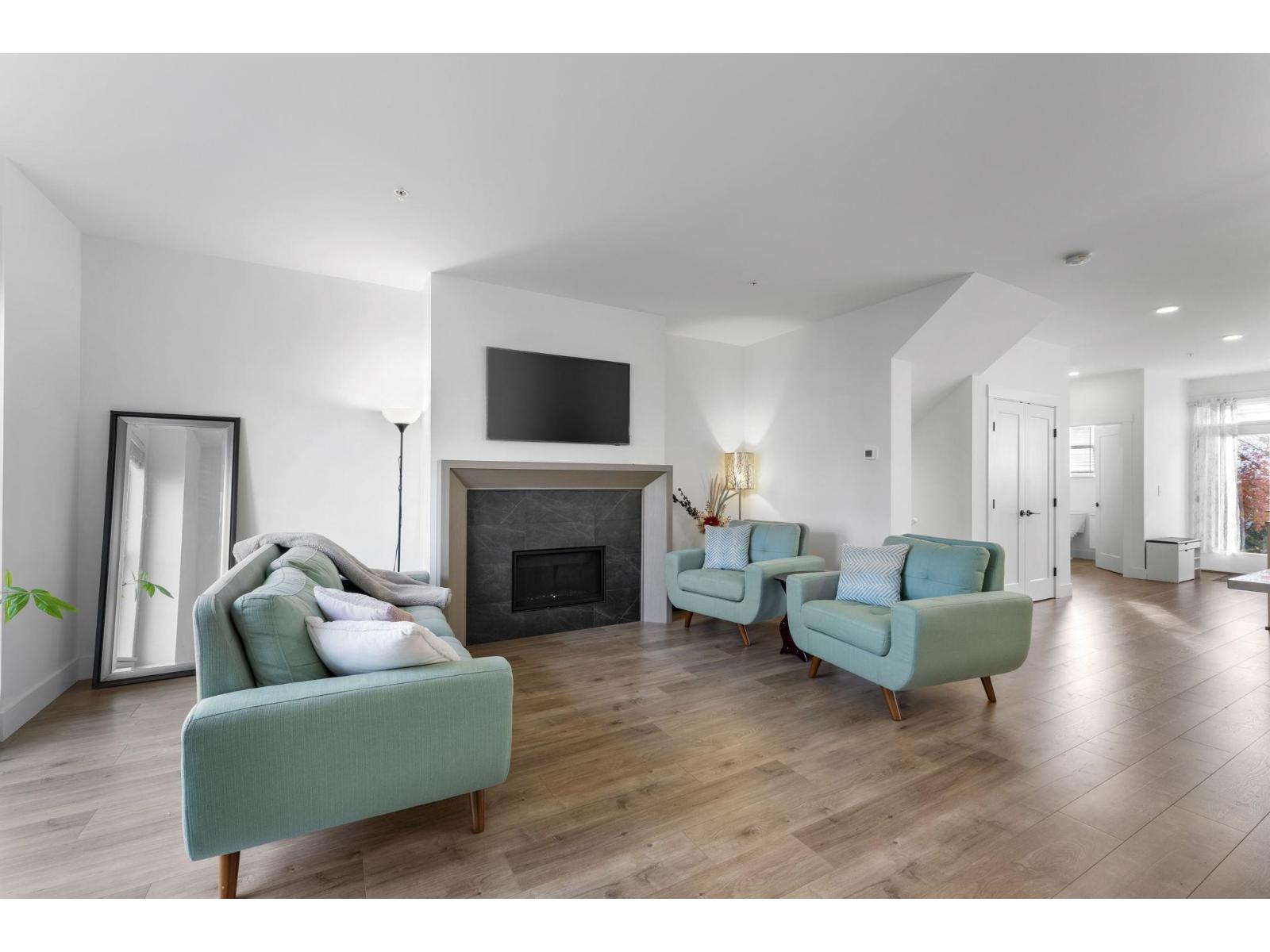 19656 75A AVENUE, Langley