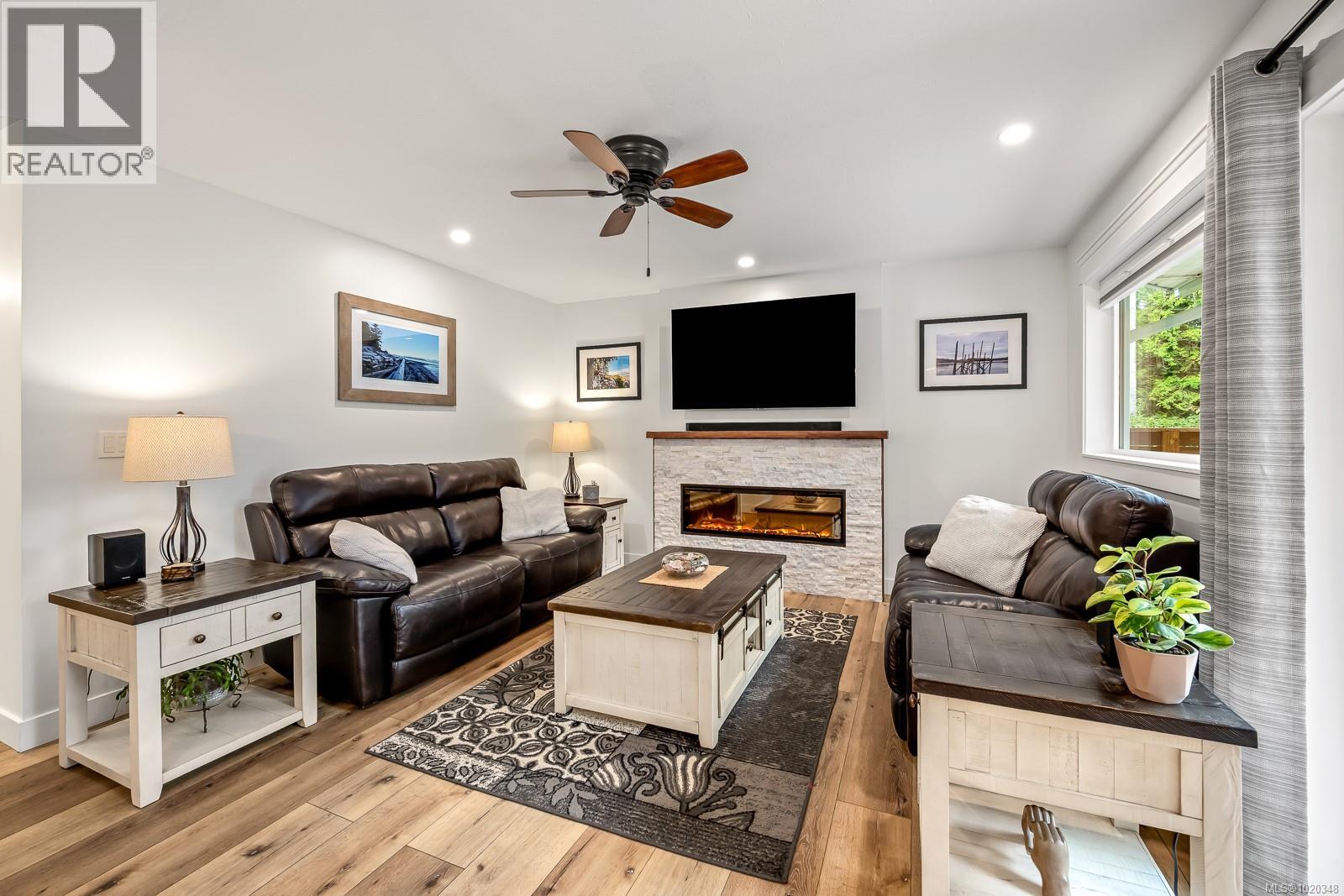 6508 Mystery Beach Rd, Fanny Bay