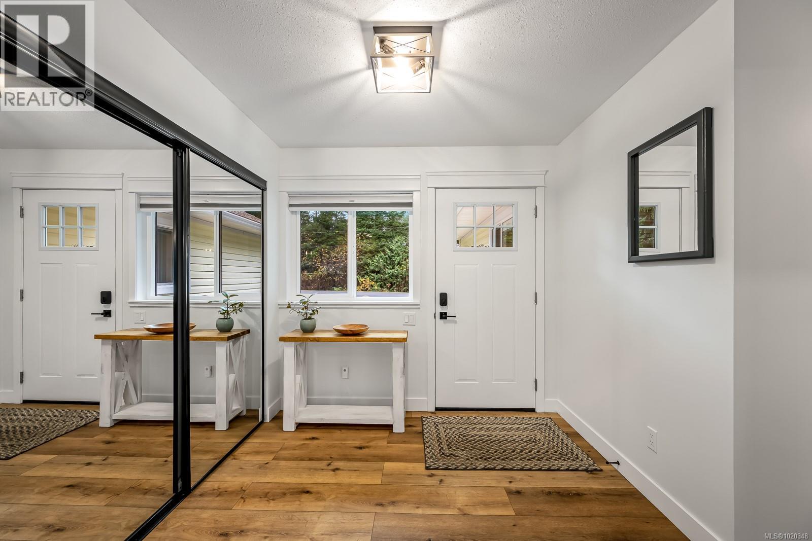 6508 Mystery Beach Rd, Fanny Bay