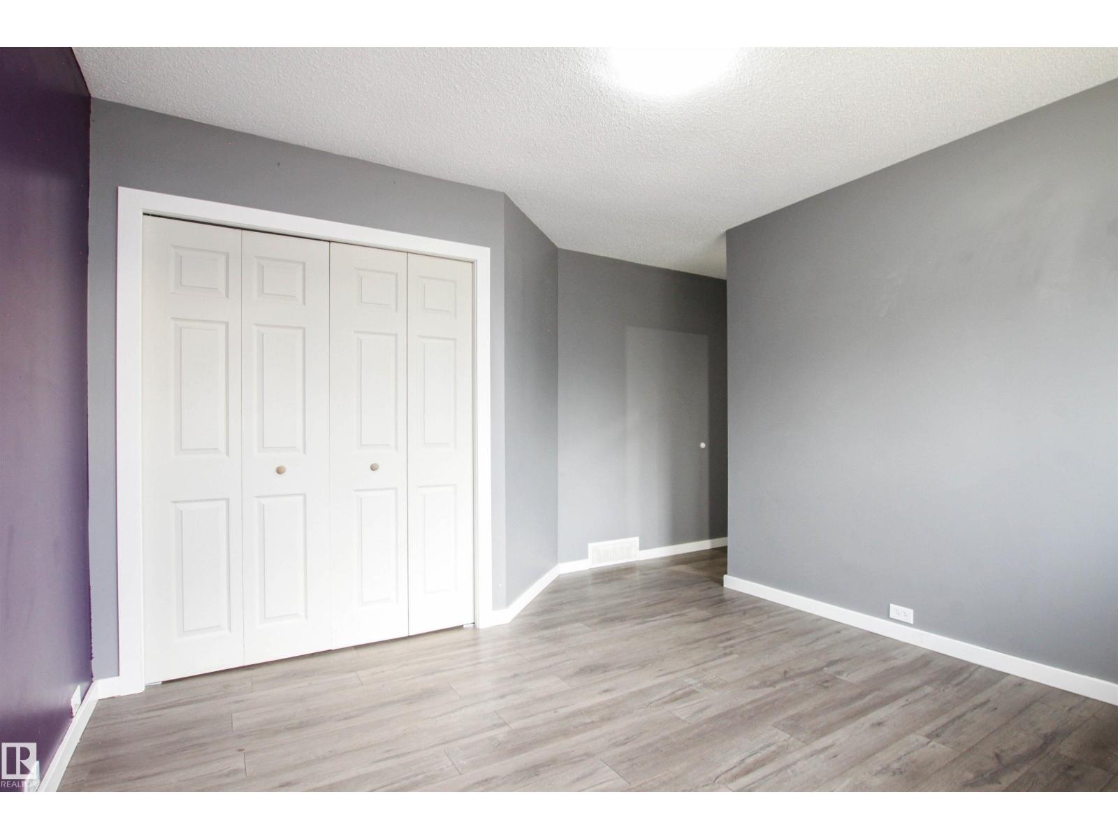 6 MARKET ST, Sherwood Park