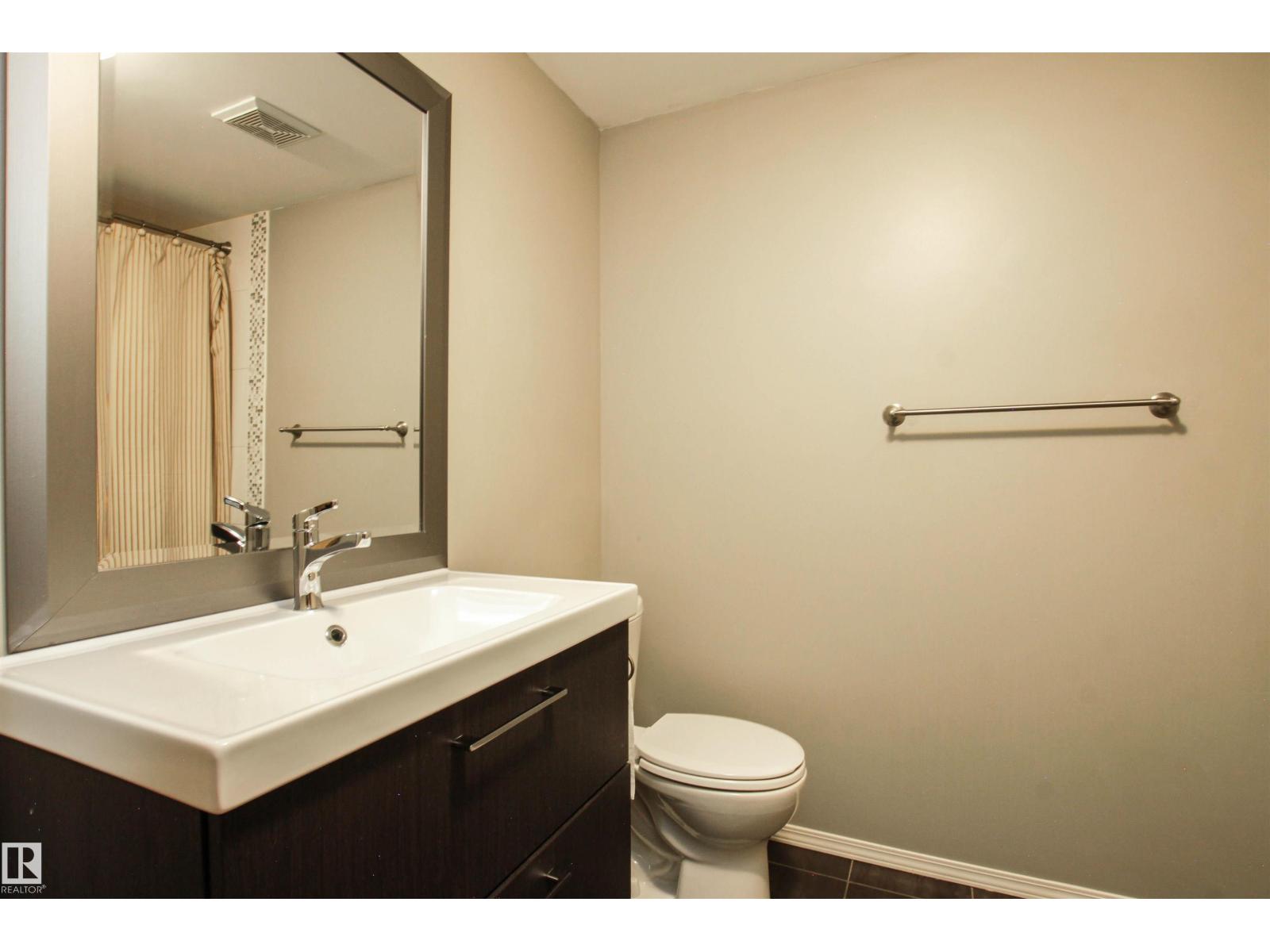 6 MARKET ST, Sherwood Park