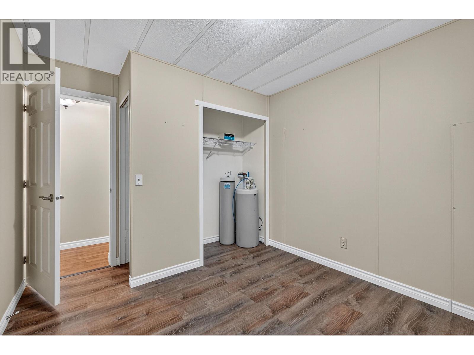 241 1999 97 Highway South, West Kelowna