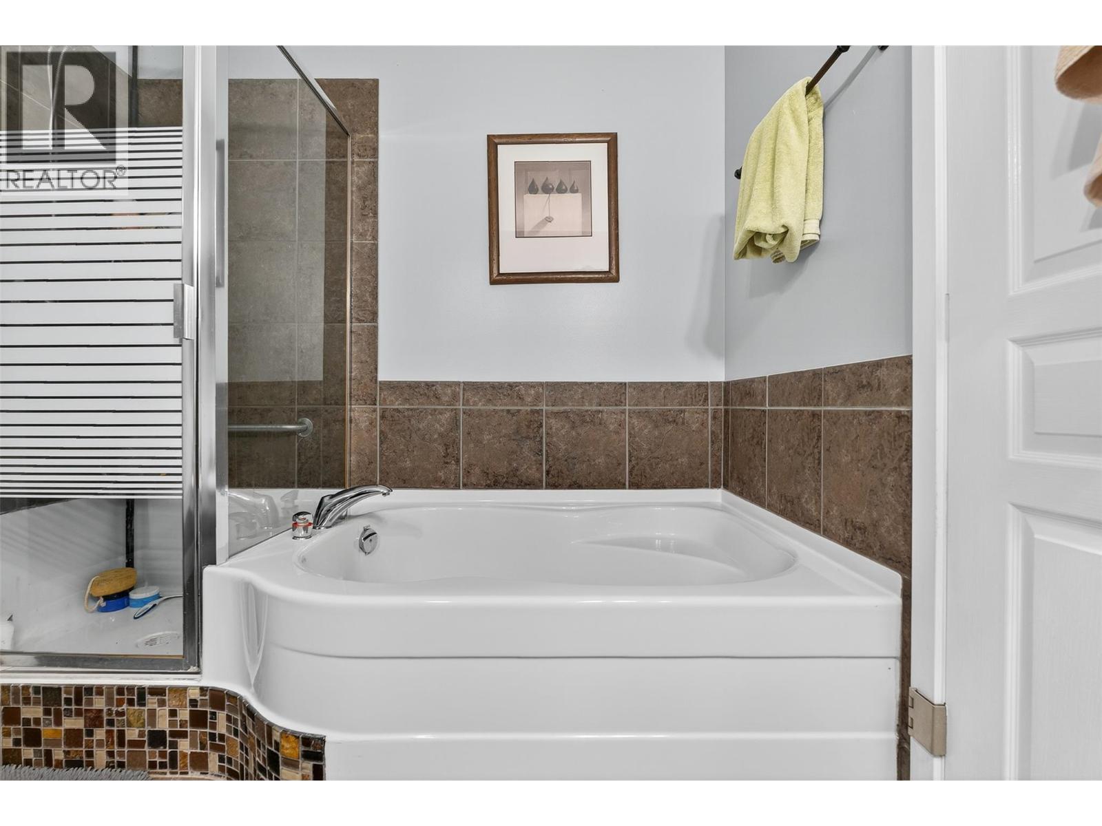  5168 Sandhills Drive, Kelowna