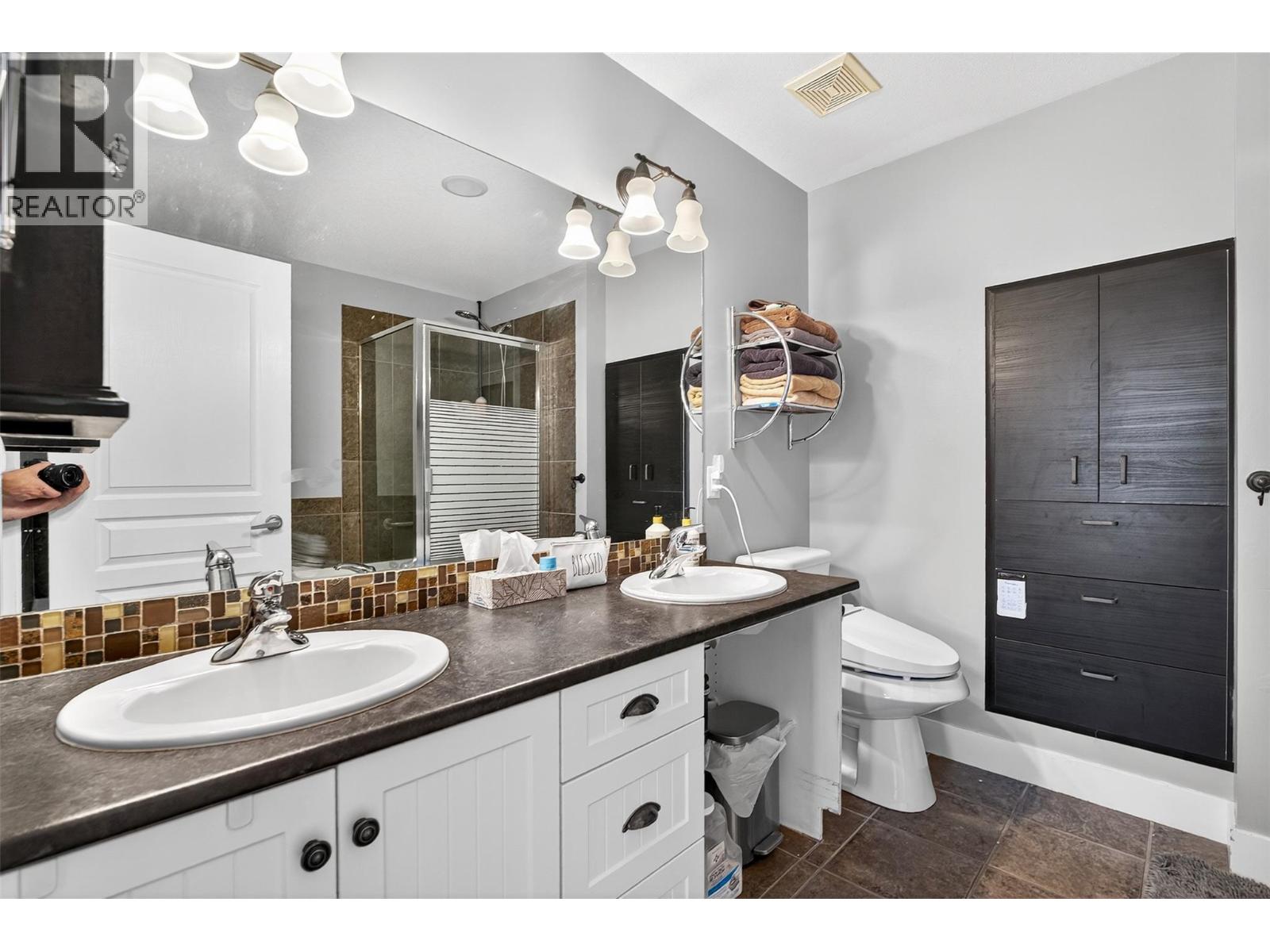  5168 Sandhills Drive, Kelowna