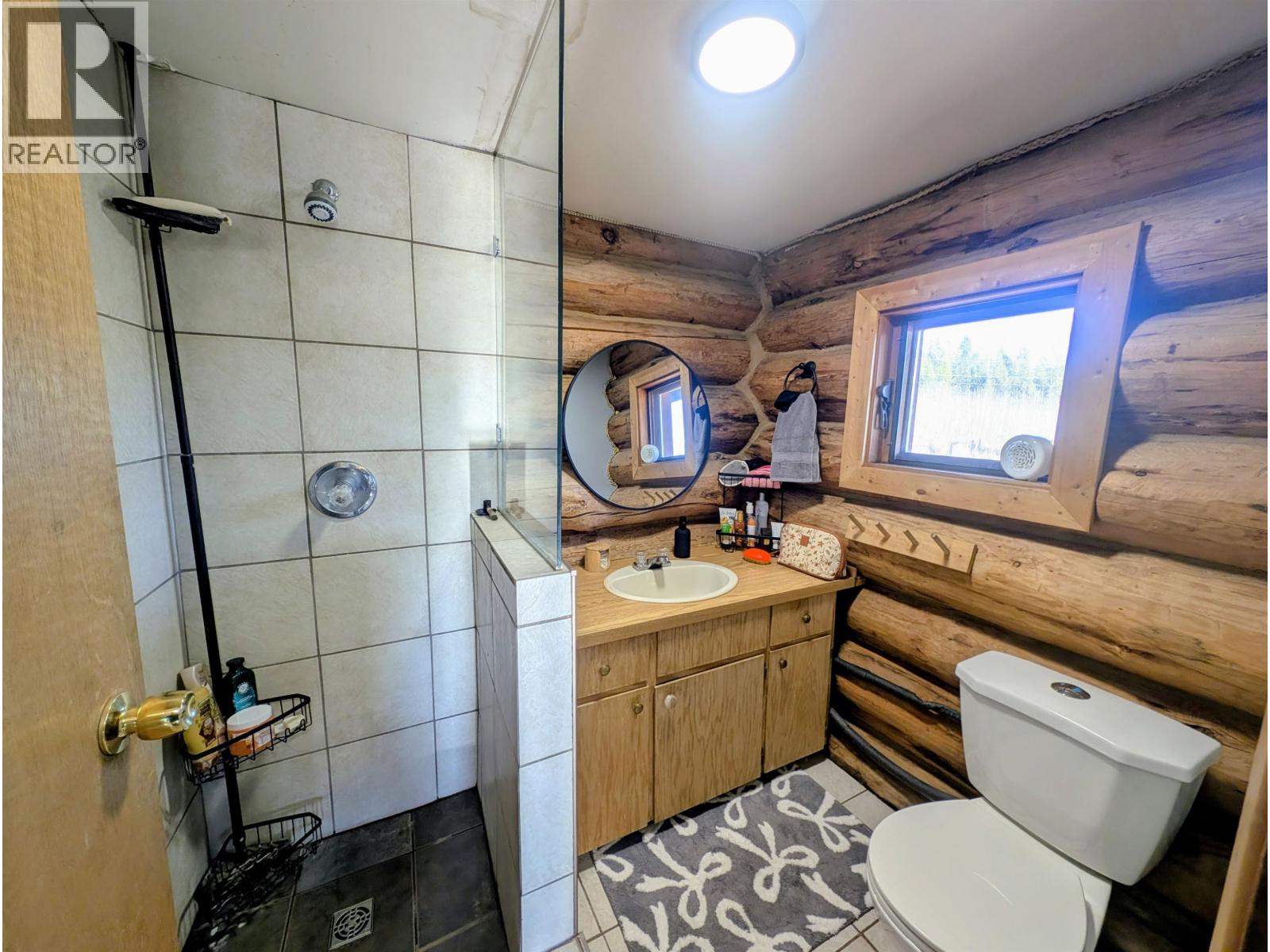 3710 WHITEHORSE LAKE ROAD, Lac La Hache