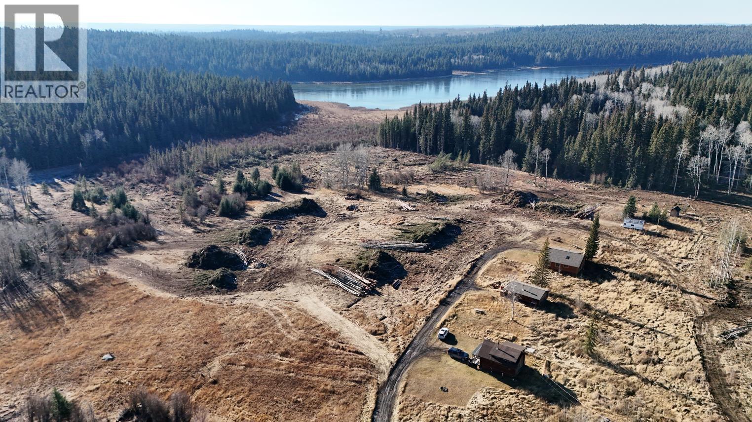 3710 WHITEHORSE LAKE ROAD, Lac La Hache