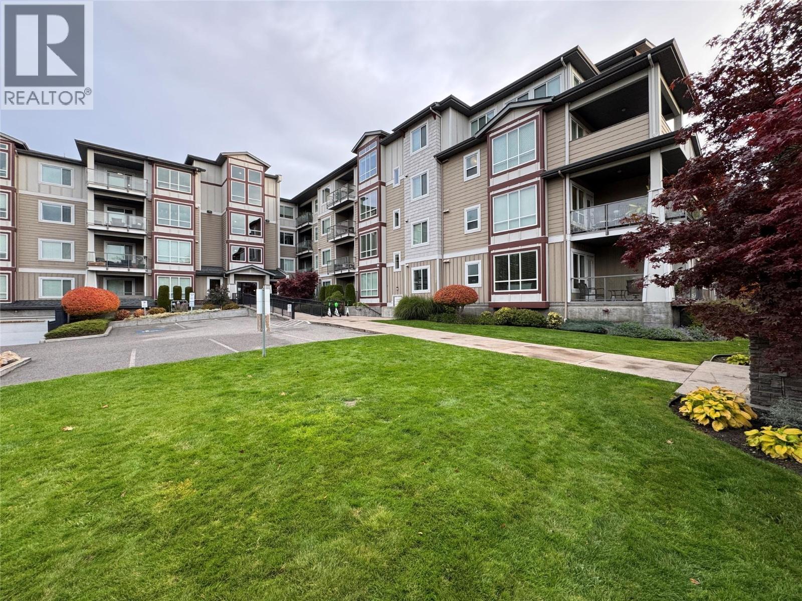 315 850 Saucier Avenue, Kelowna