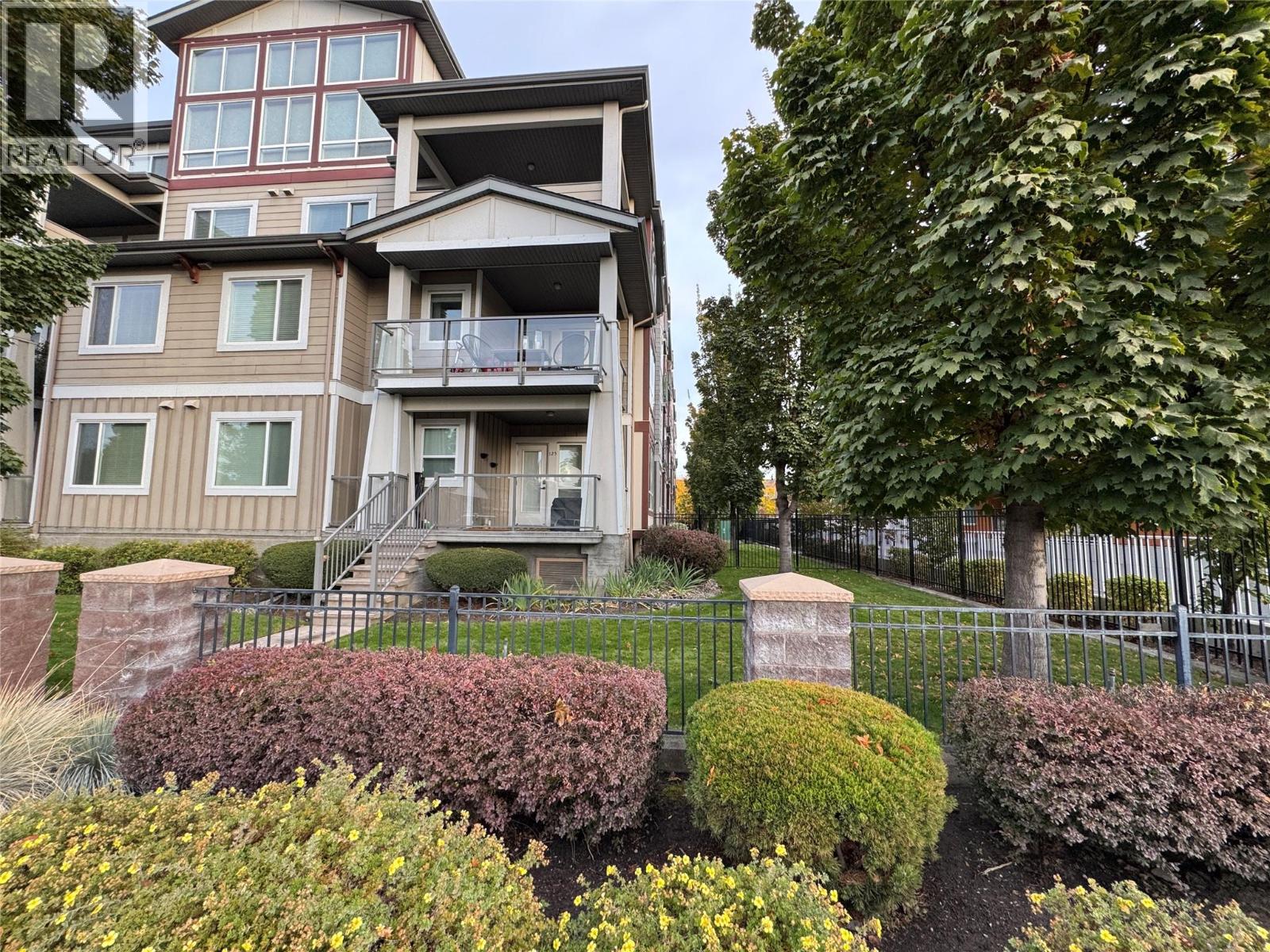 315 850 Saucier Avenue, Kelowna