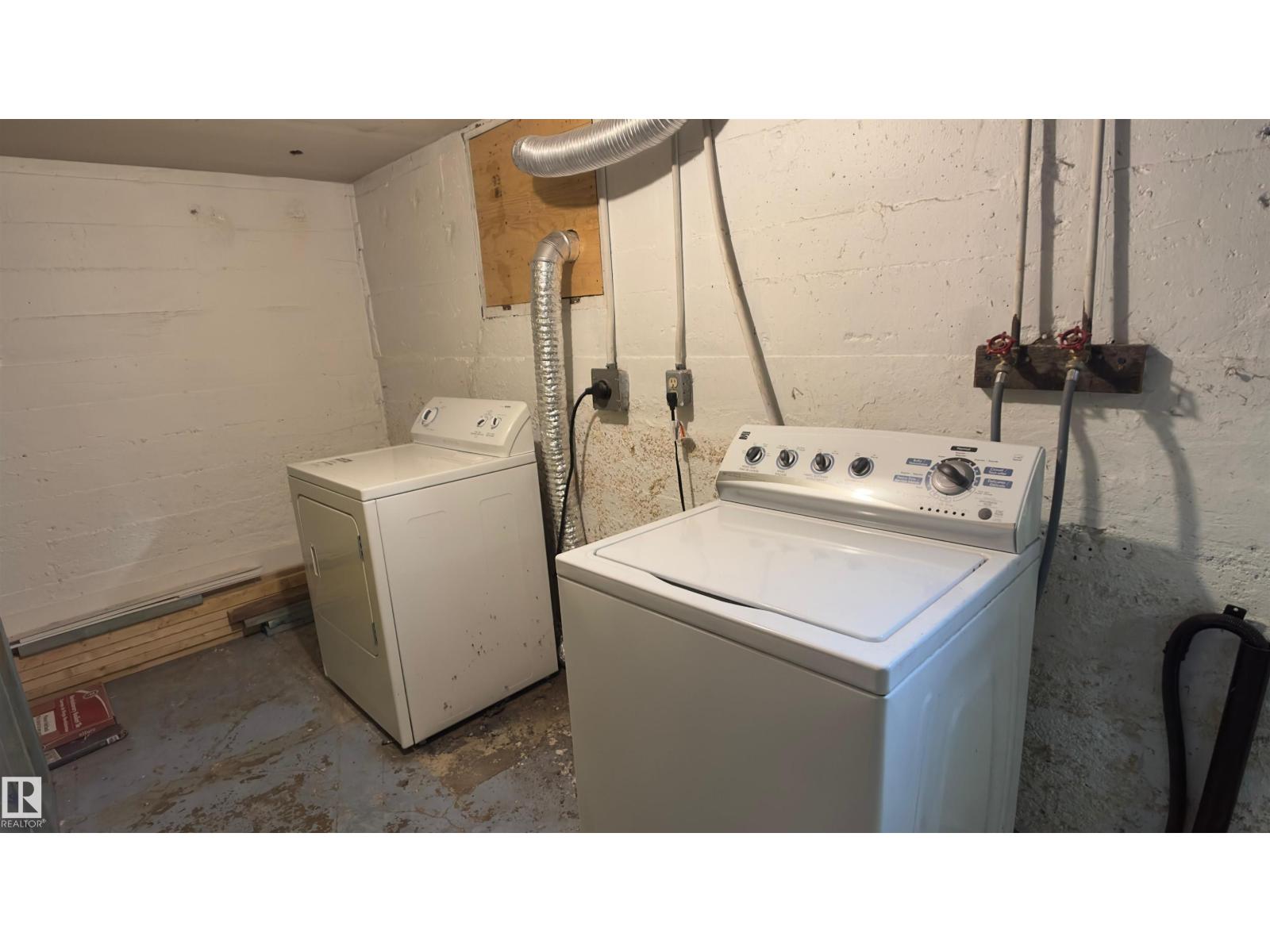 12244 79 ST NW, Edmonton