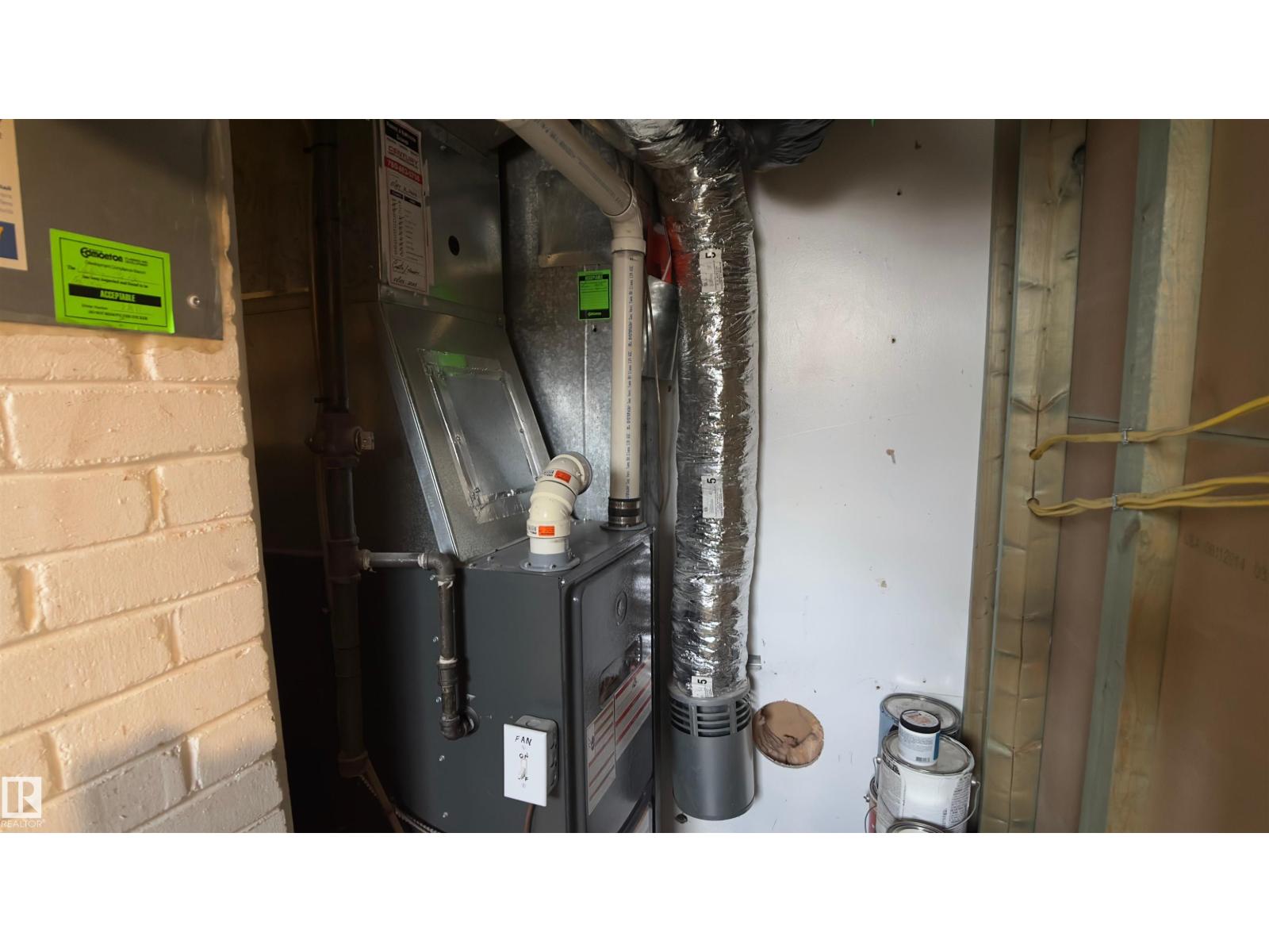 12244 79 ST NW, Edmonton