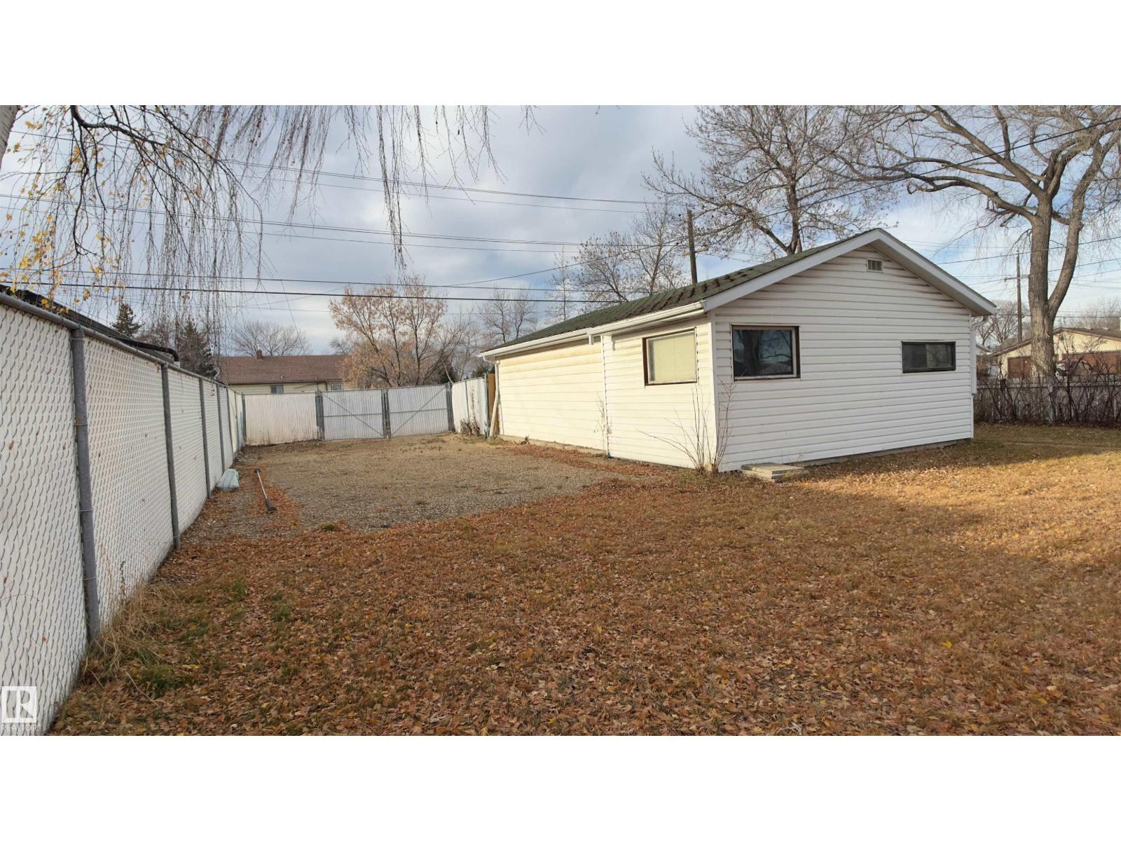 12244 79 ST NW, Edmonton