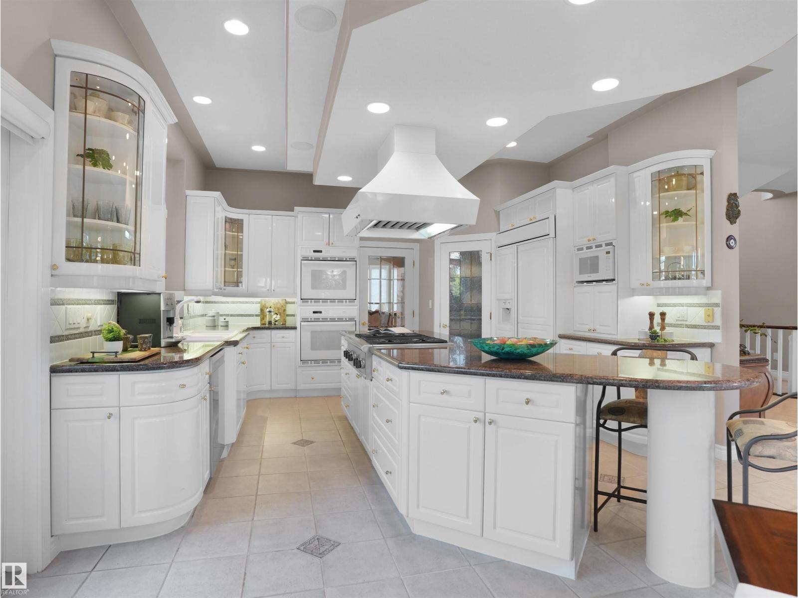 255 WILSON LANE NW, Edmonton