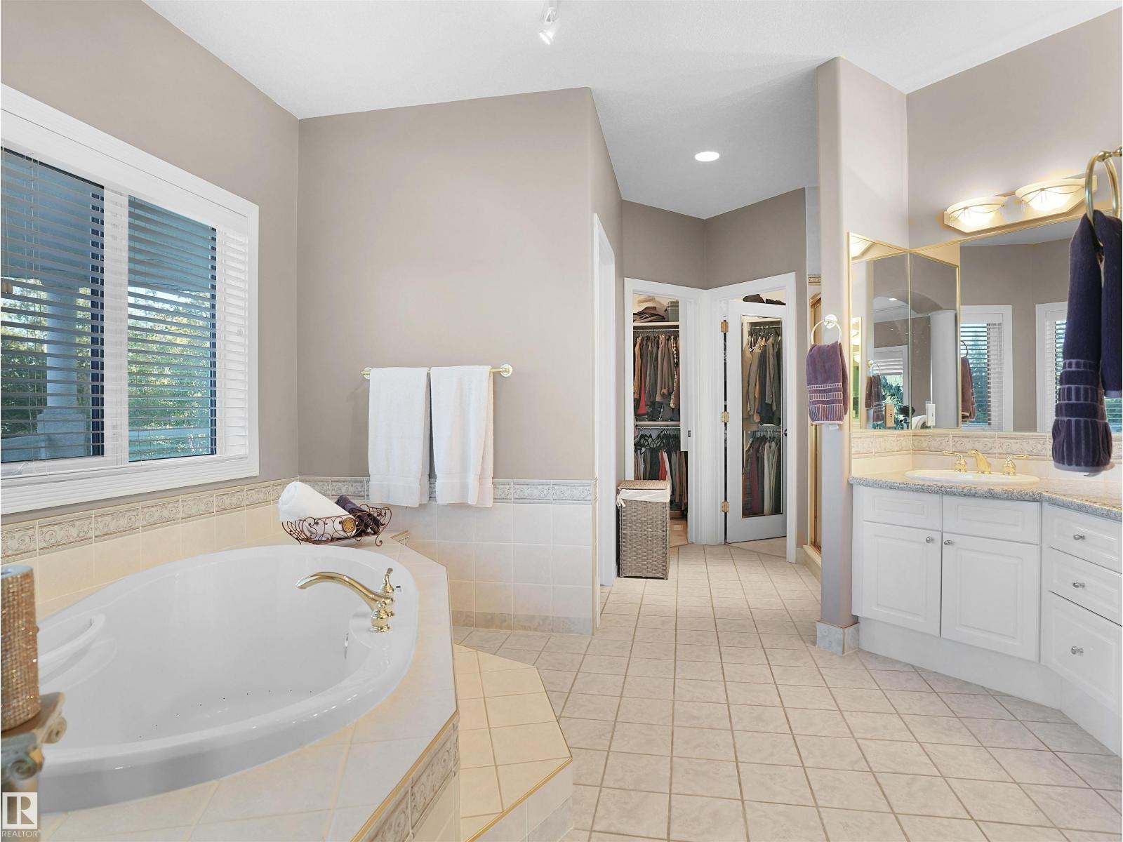 255 WILSON LANE NW, Edmonton