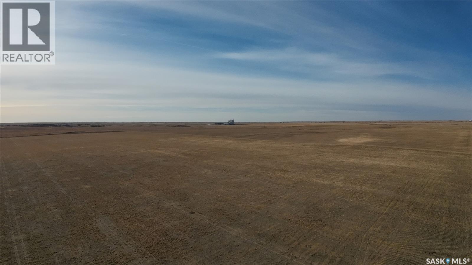 5 Quarters NW of Swift Current in one block - photo 2