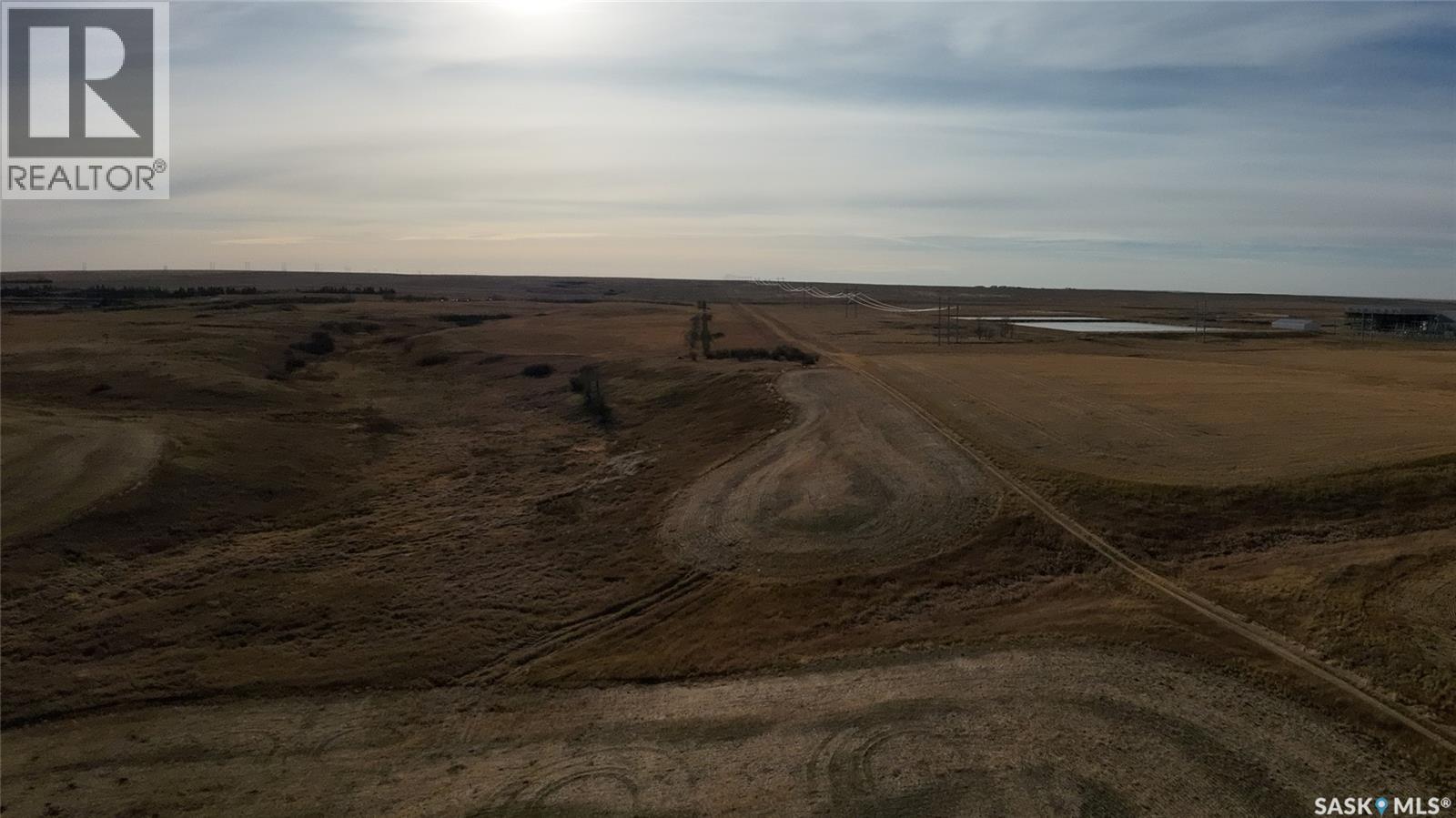5 Quarters NW of Swift Current in one block - photo 4