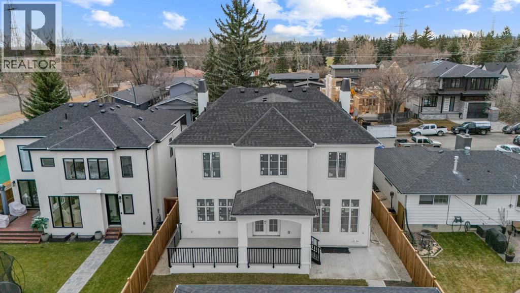 Single Family House for Sale in   Avenue SW North Glenmore Park Calgary 