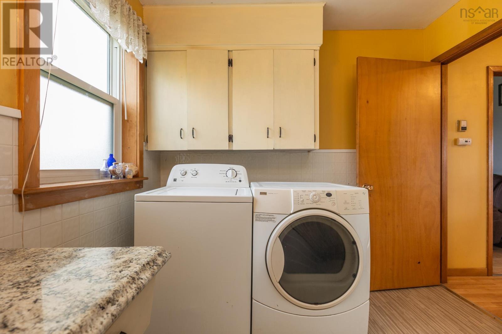 Property 16 of 48 of 5347 Highway 1