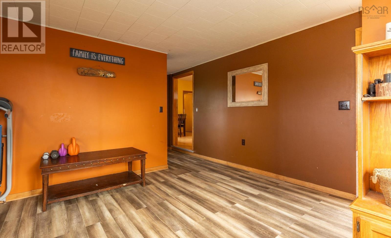 Property 28 of 48 of 5347 Highway 1