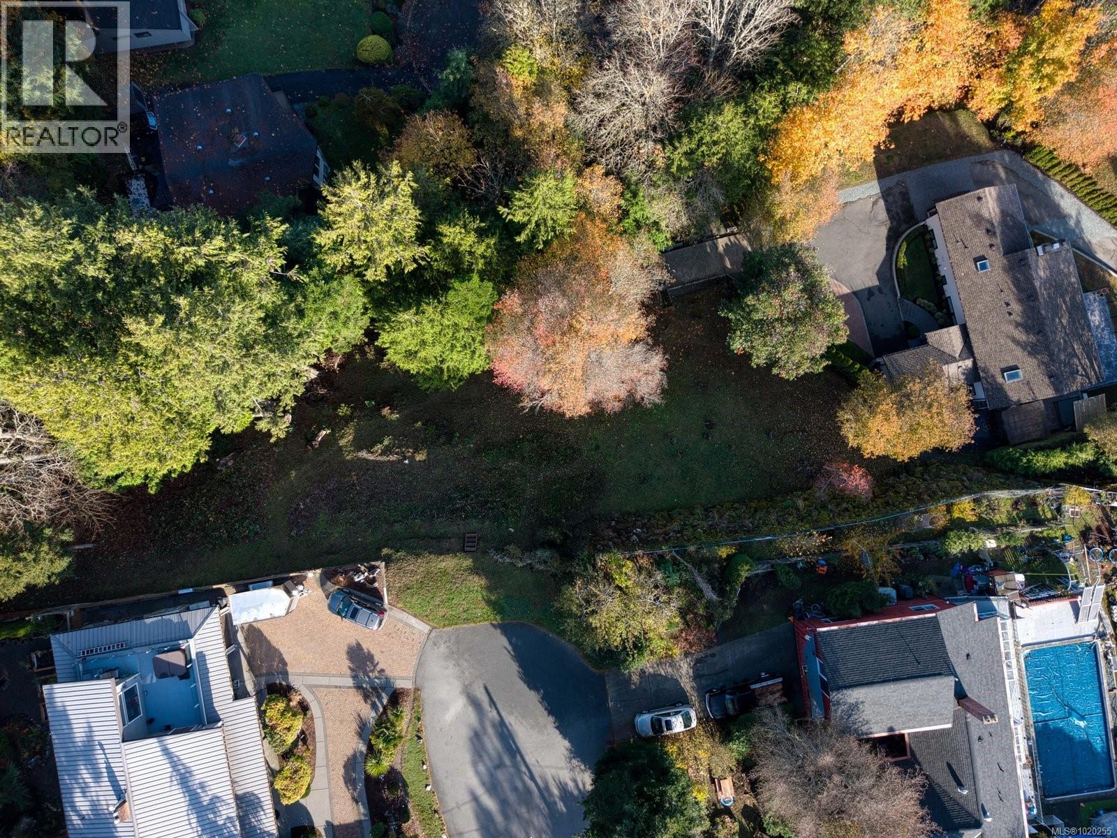 Lot B 5070 Catalina Terrace, Saanich