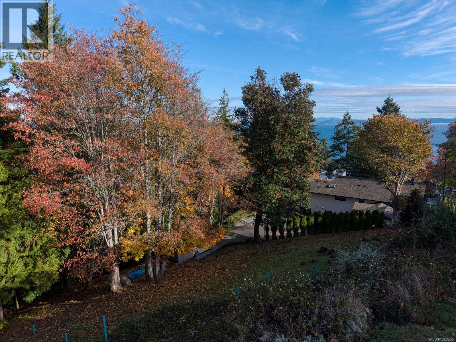 Lot B 5070 Catalina Terrace, Saanich