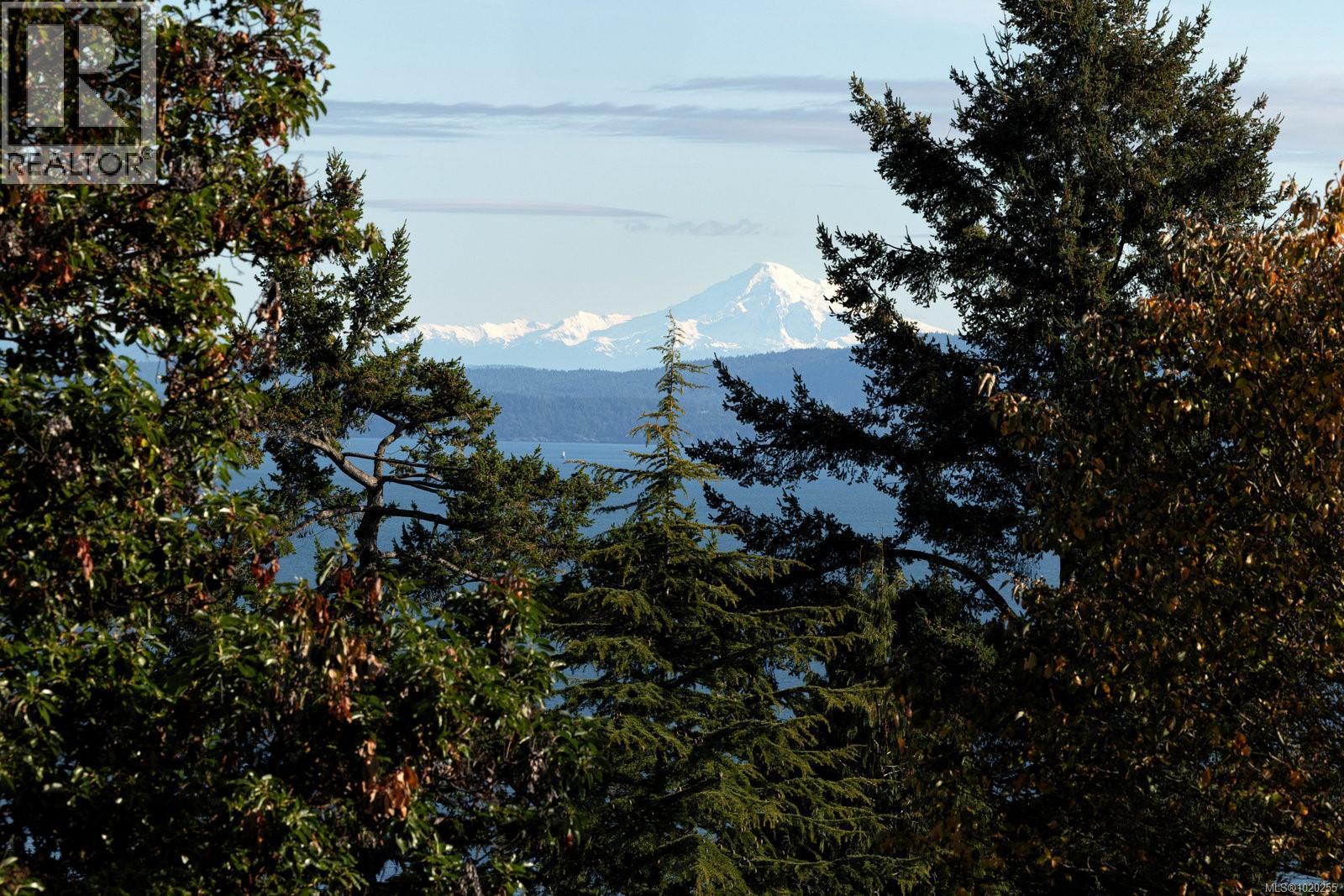 Lot B 5070 Catalina Terrace, Saanich