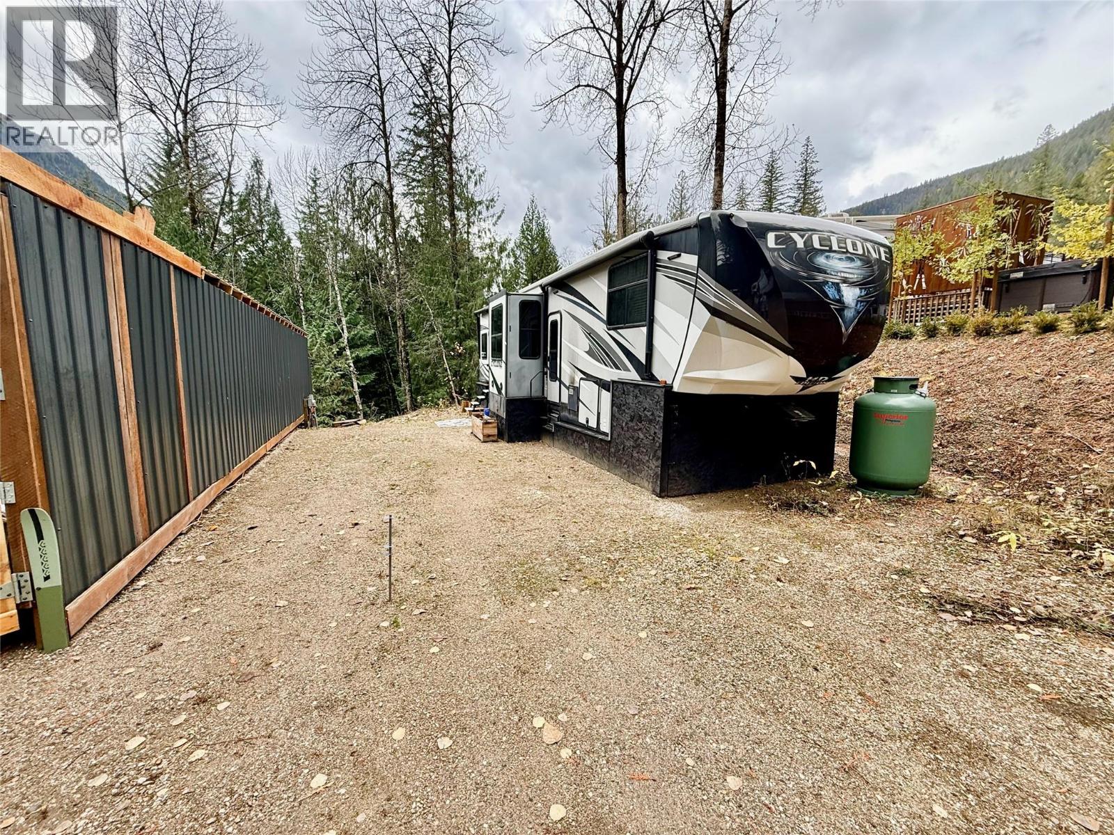  4955 Camp Creek Road, Revelstoke