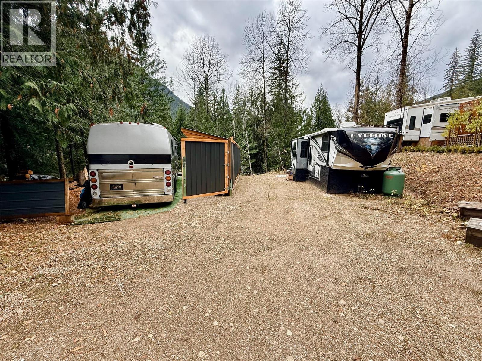  4955 Camp Creek Road, Revelstoke