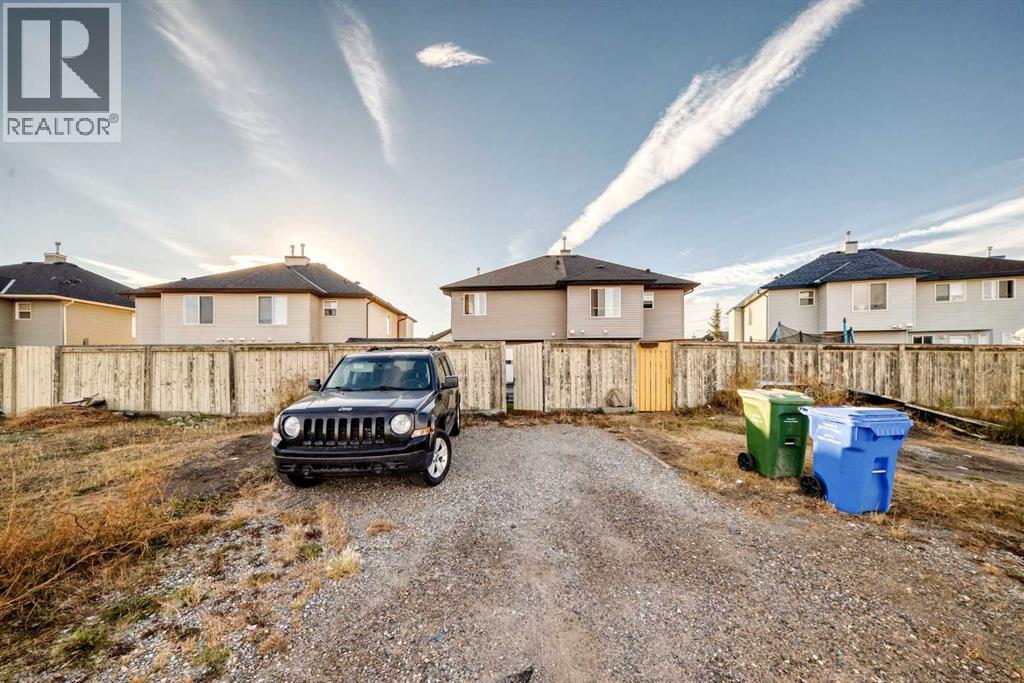 Single Family House for Sale in  Saddlebrook Common NE Saddle Ridge Calgary 