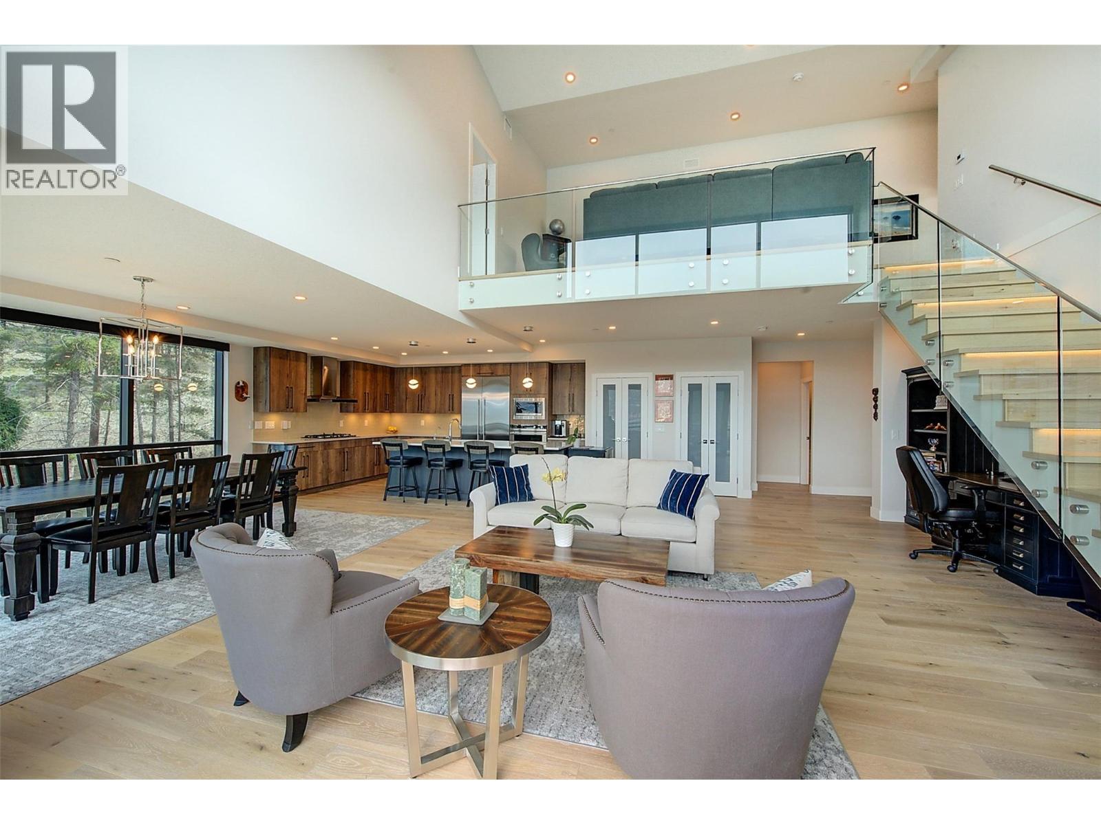 401 3475 Granite Close, Kelowna