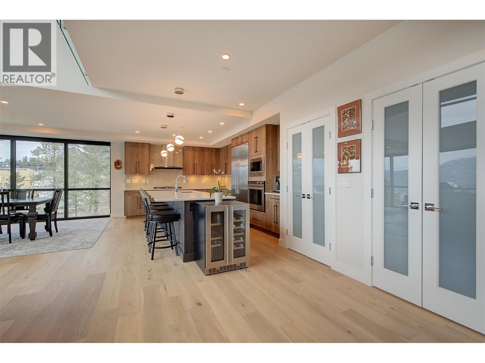 401 3475 Granite Close, Kelowna