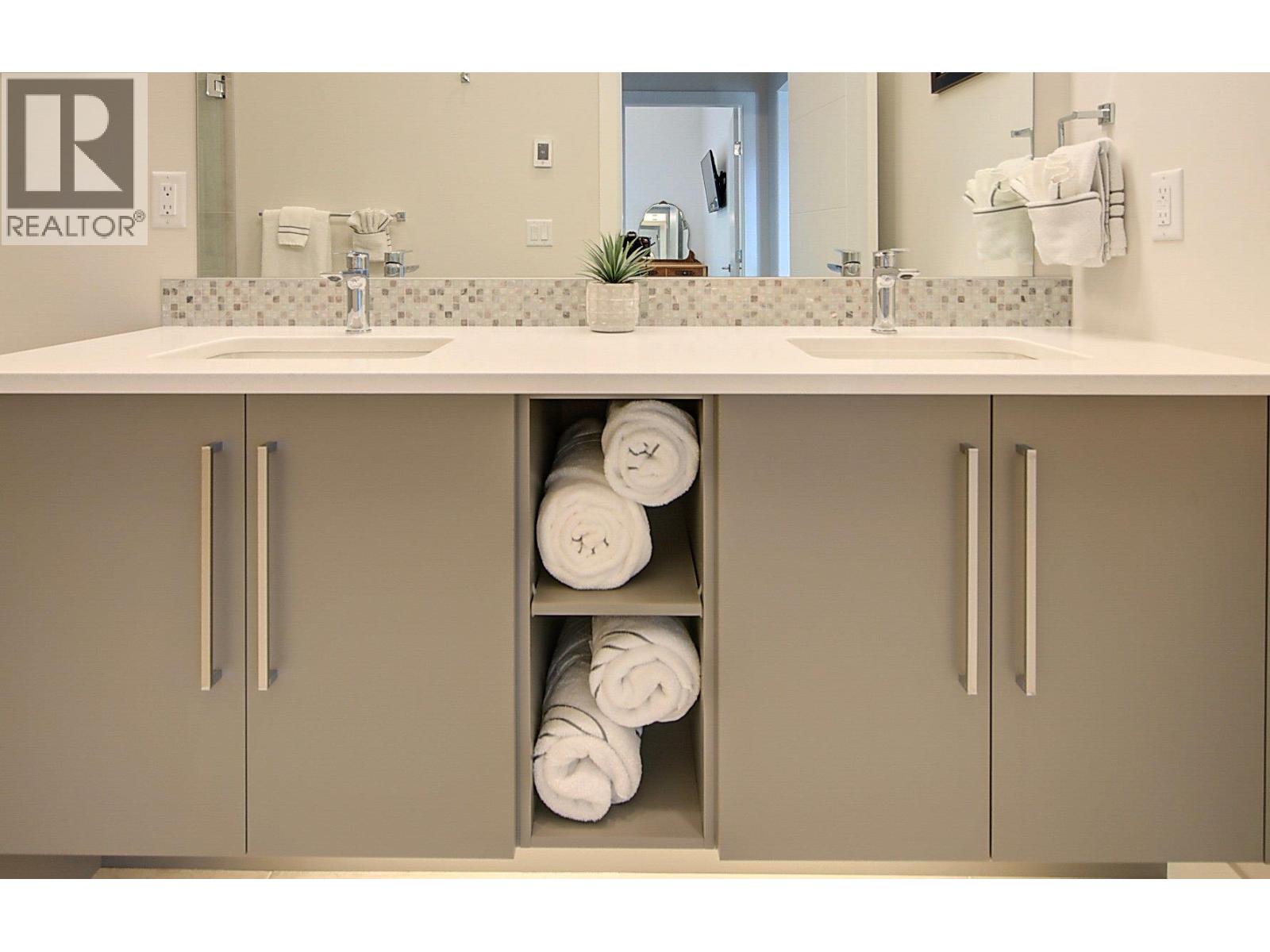 401 3475 Granite Close, Kelowna