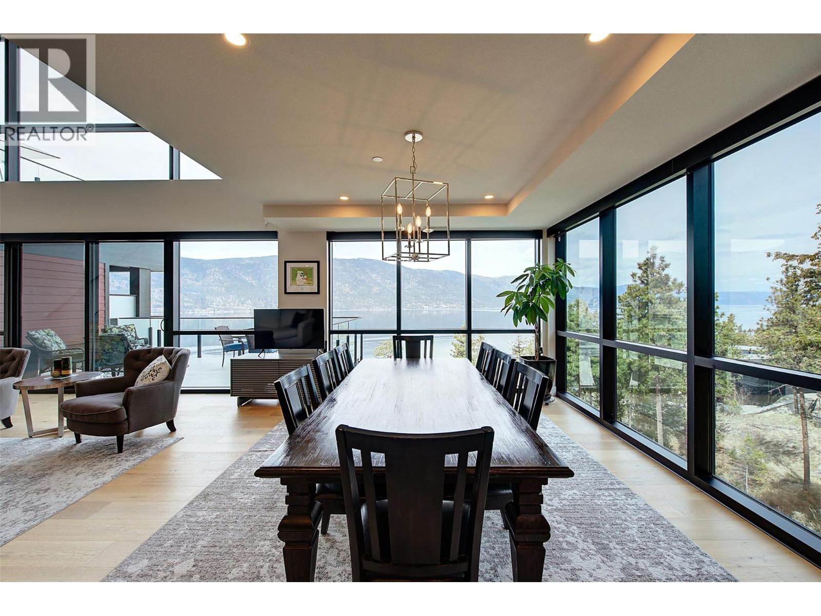 401 3475 Granite Close, Kelowna