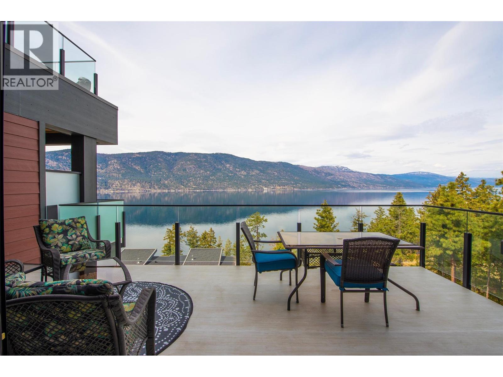 401 3475 Granite Close, Kelowna