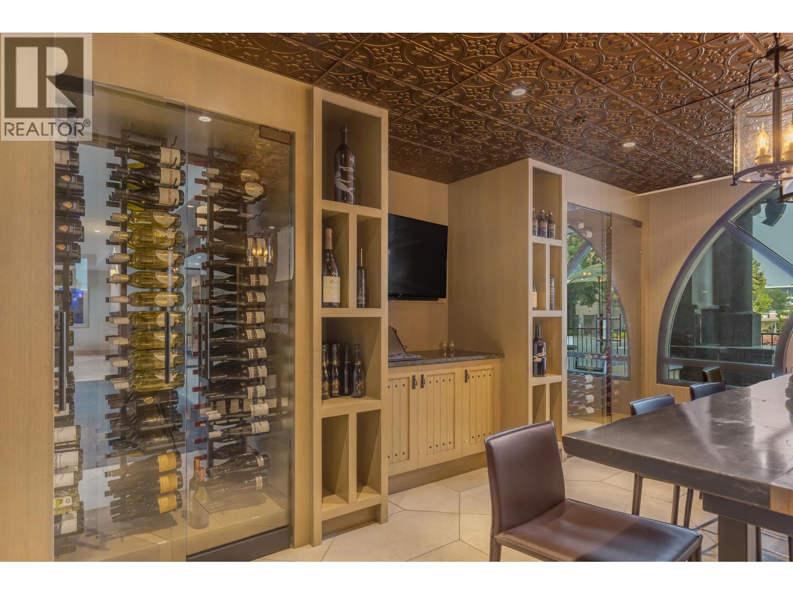 231 1320 Water Street, Kelowna