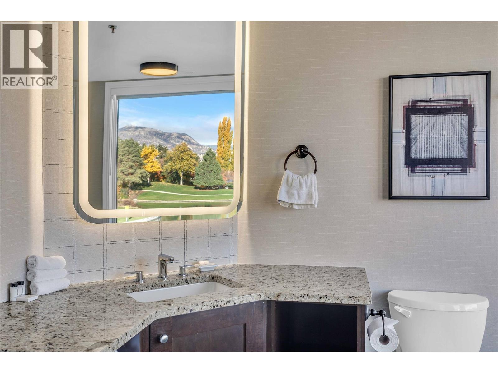 231 1320 Water Street, Kelowna