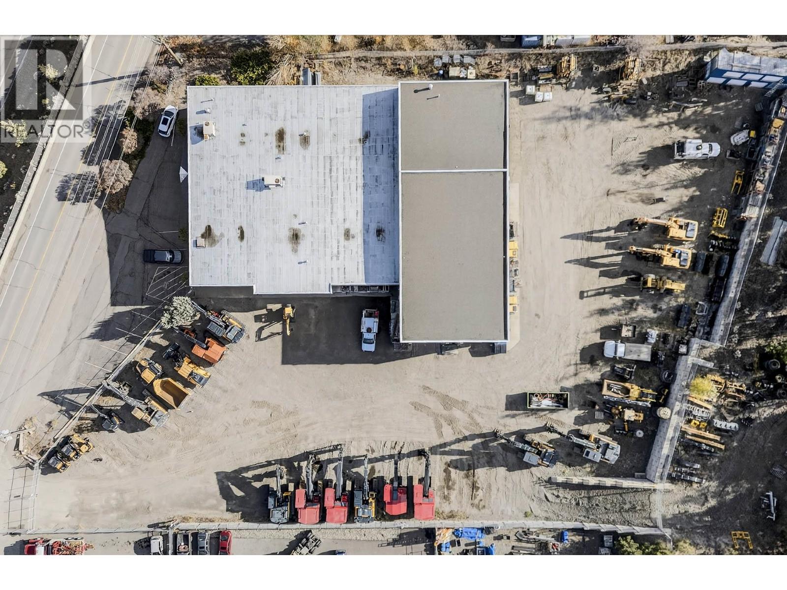  2015 W Trans Canada Highway, Kamloops