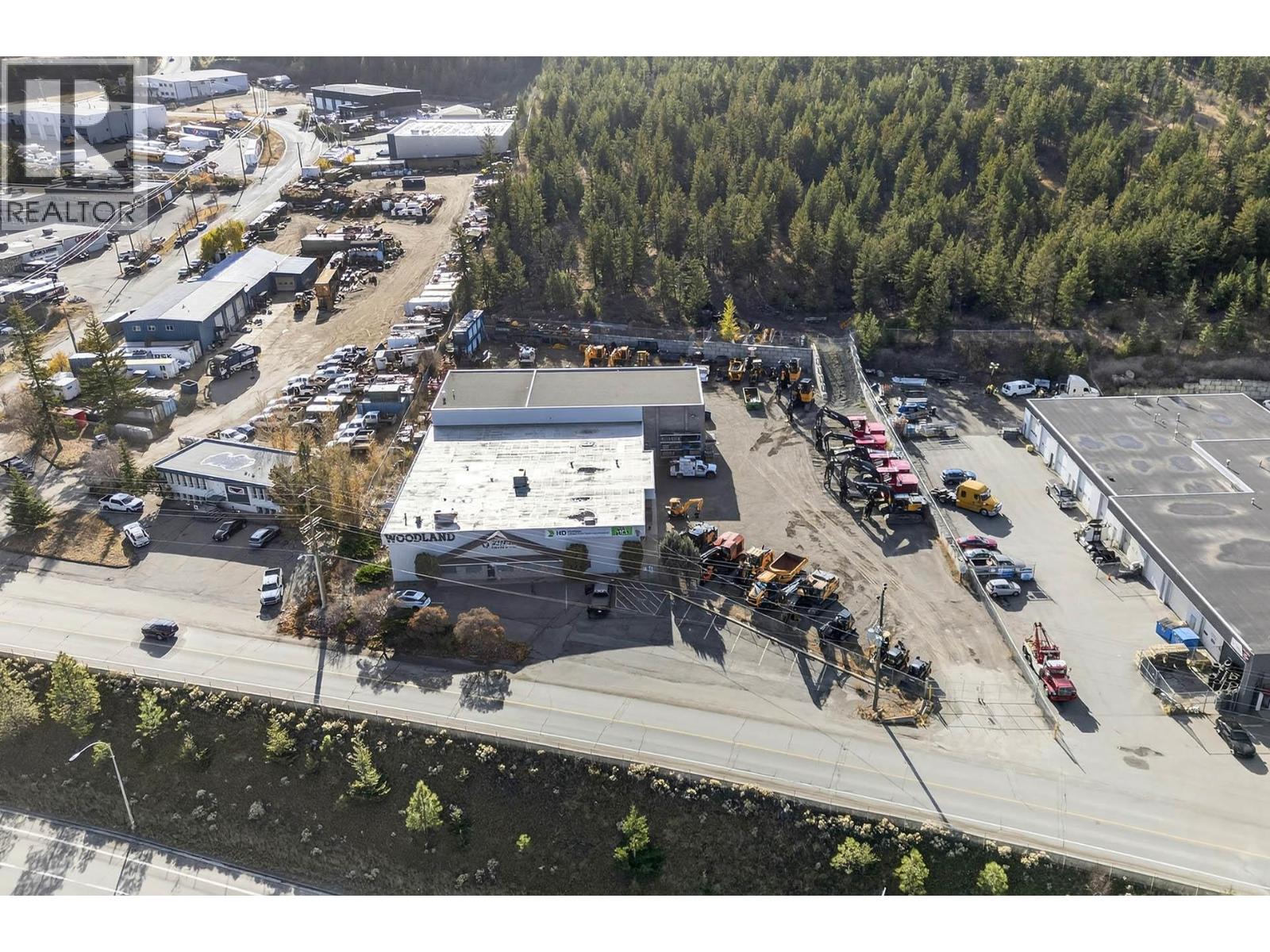  2015 W Trans Canada Highway, Kamloops