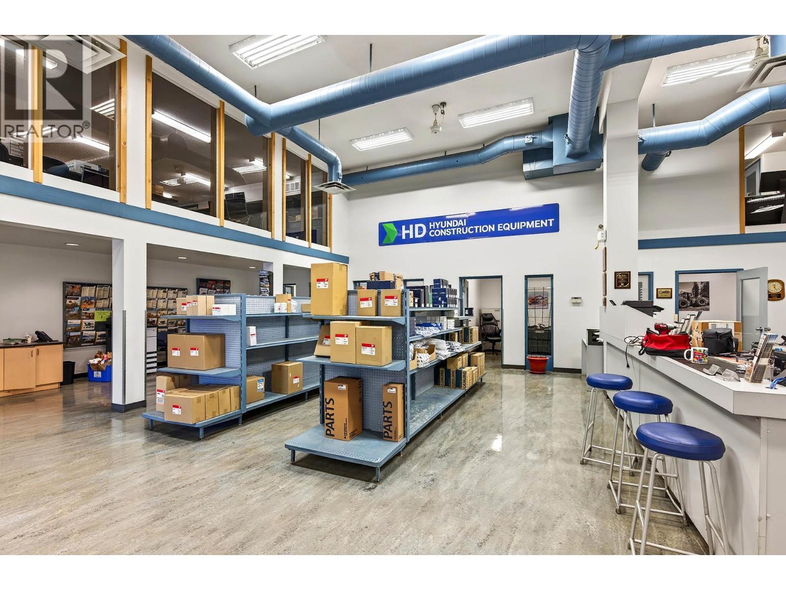  2015 W Trans Canada Highway, Kamloops