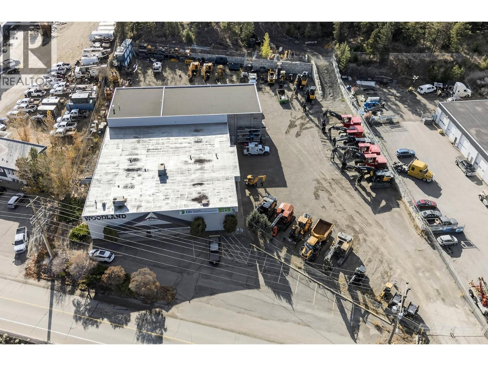  2015 W Trans Canada Highway, Kamloops