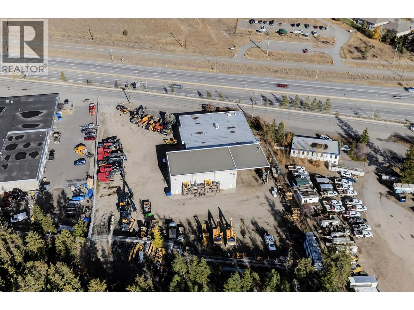  2015 W Trans Canada Highway, Kamloops