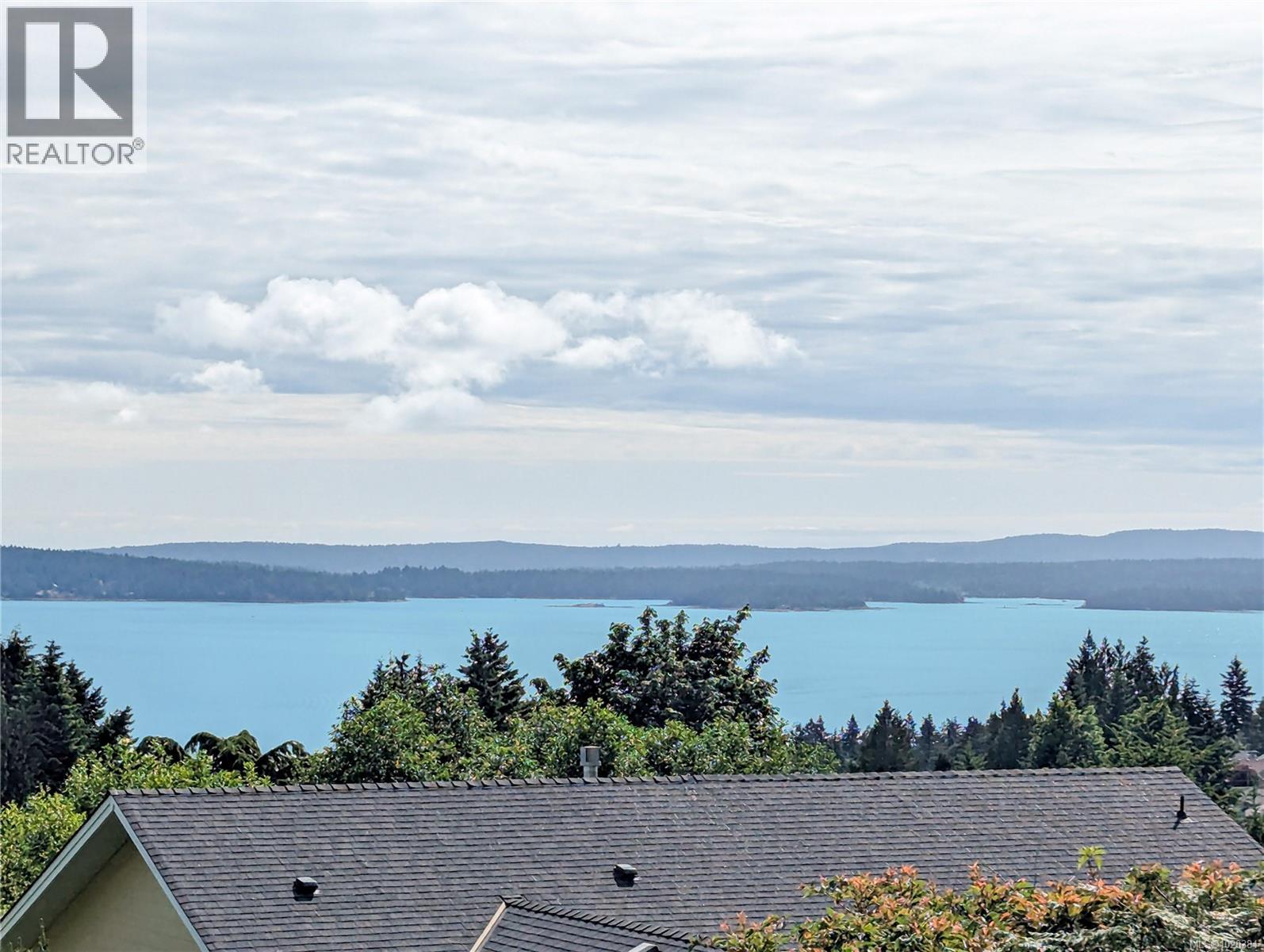 822 Craig Rd, Ladysmith